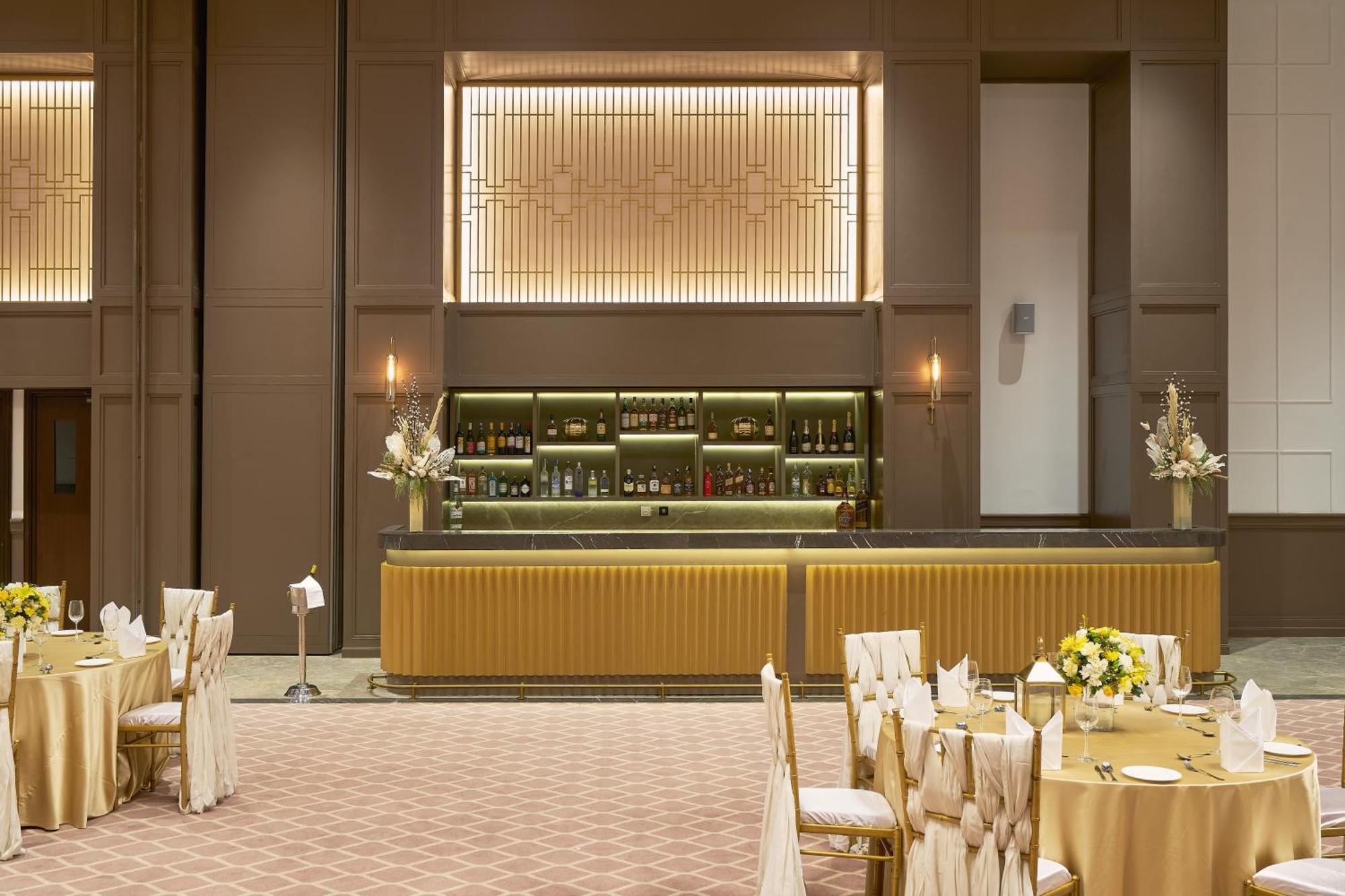 Hotel DLF Club 5 - Golf Course Road Gurgaon Zewnętrze zdjęcie