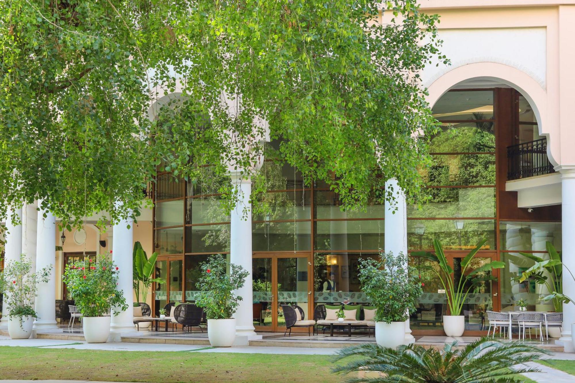 Hotel DLF Club 5 - Golf Course Road Gurgaon Zewnętrze zdjęcie